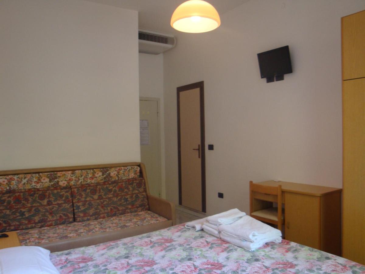 Hotel Vela Azzurra Rimini Cameră foto