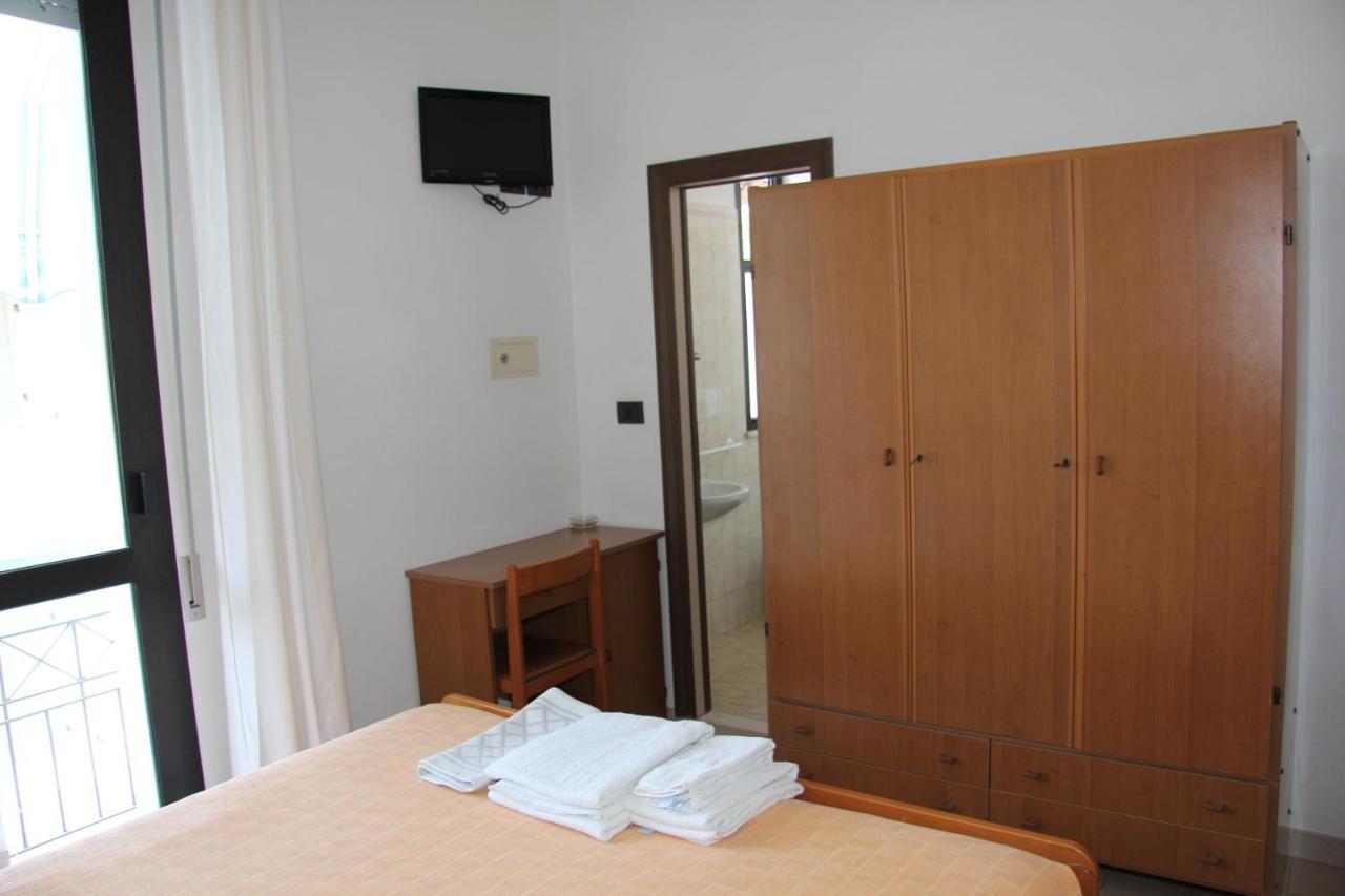 Hotel Vela Azzurra Rimini Cameră foto